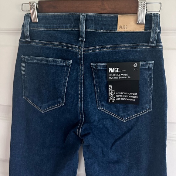 PAIGE High Rise Muse - Skinniest Fit Jeans - Picture 5 of 11